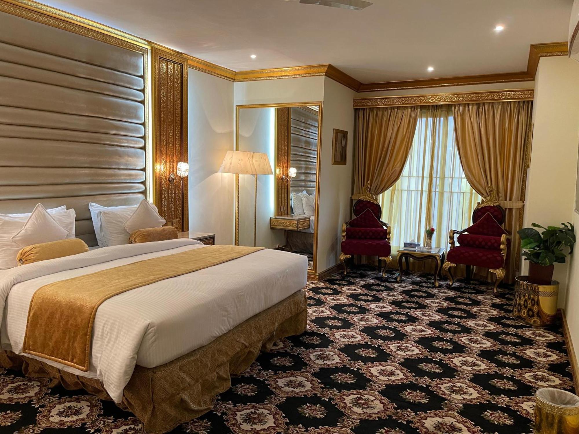 Indus Hotel Hajdarábád Exteriér fotografie