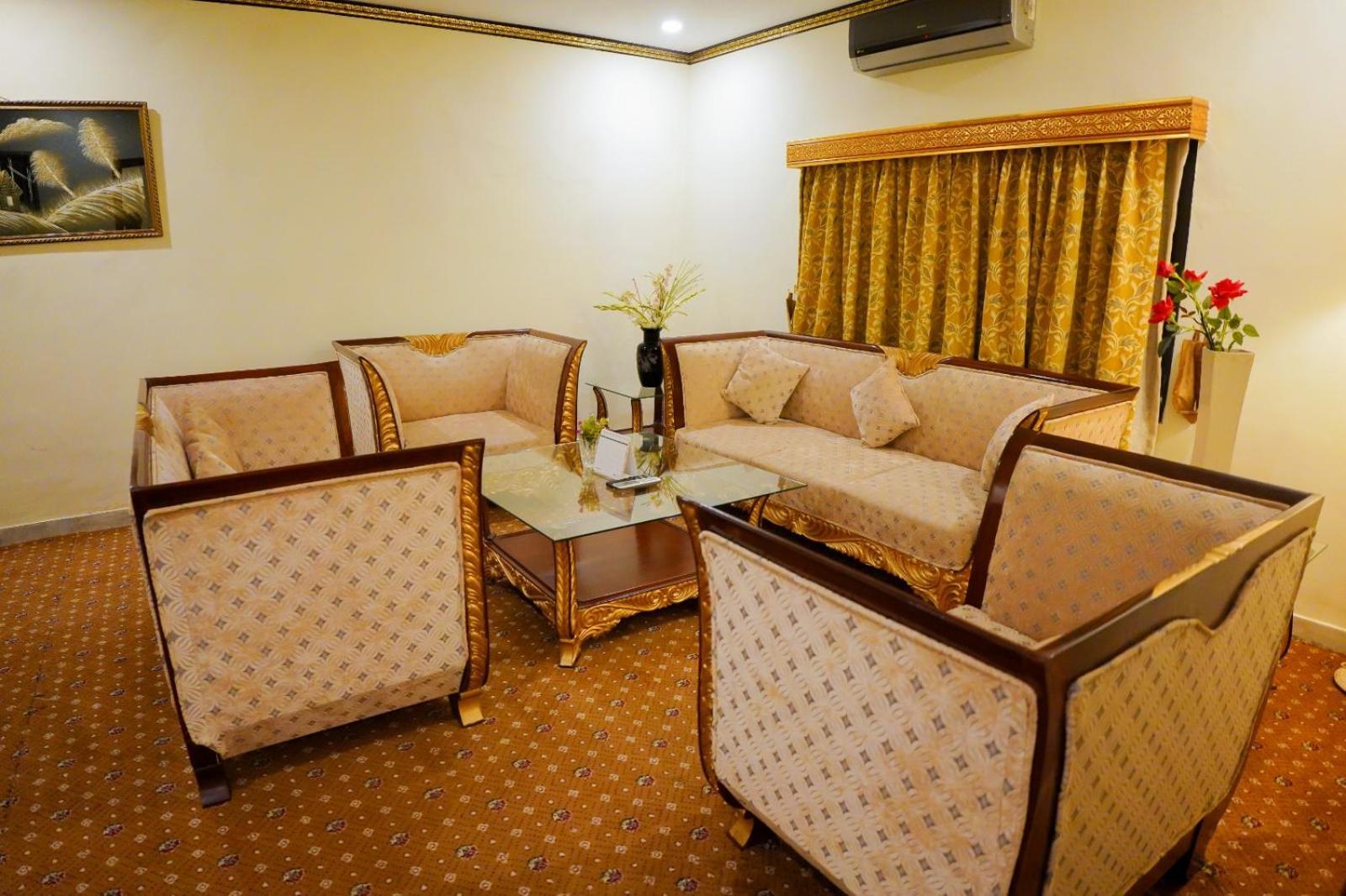 Indus Hotel Hajdarábád Exteriér fotografie