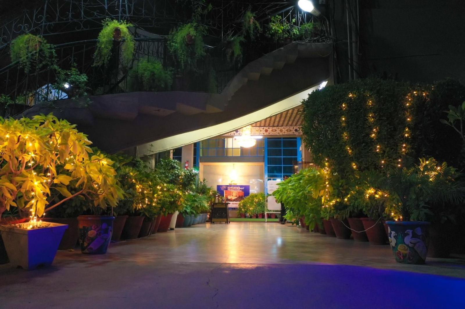 Indus Hotel Hajdarábád Exteriér fotografie