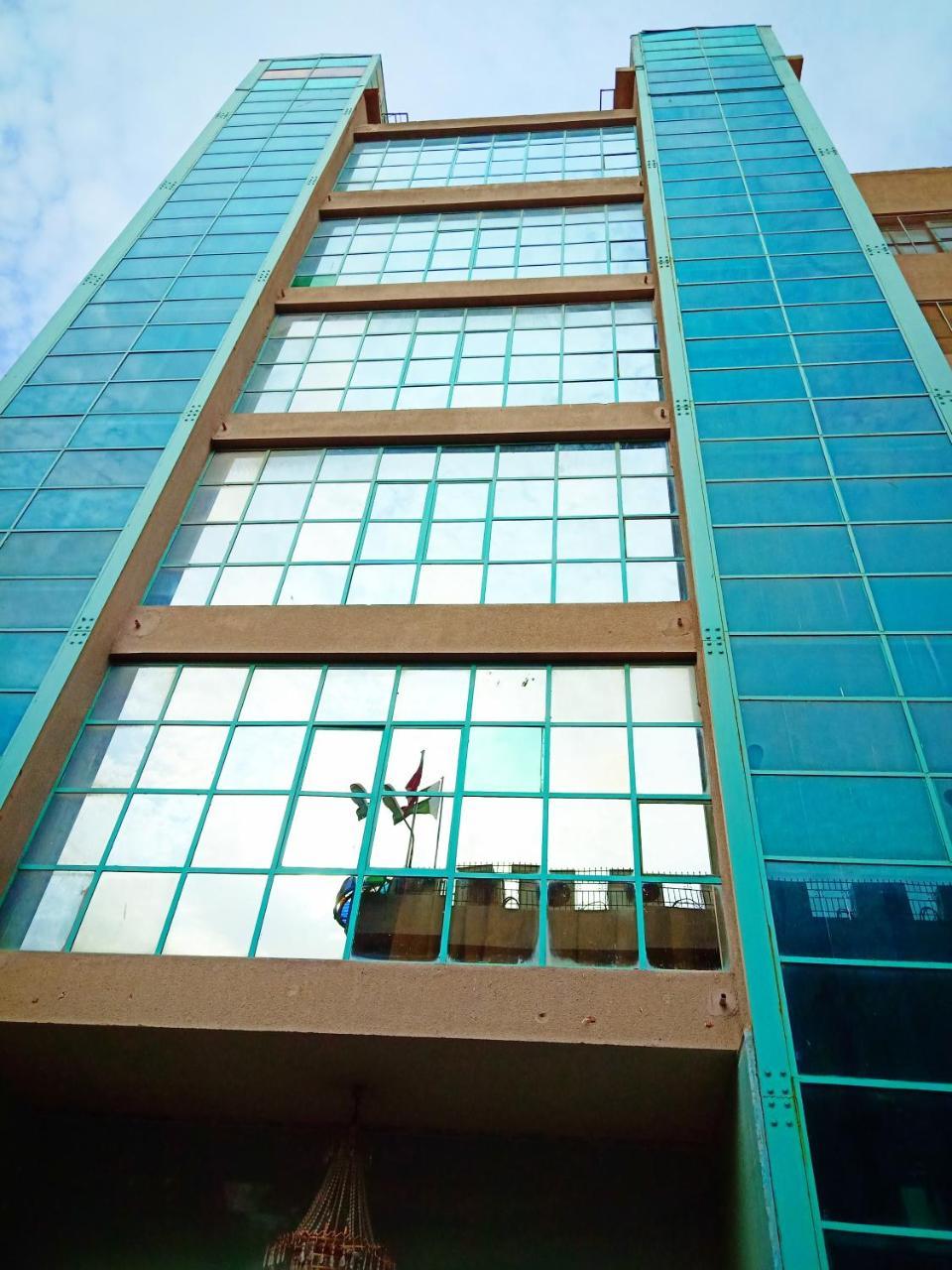Indus Hotel Hajdarábád Exteriér fotografie